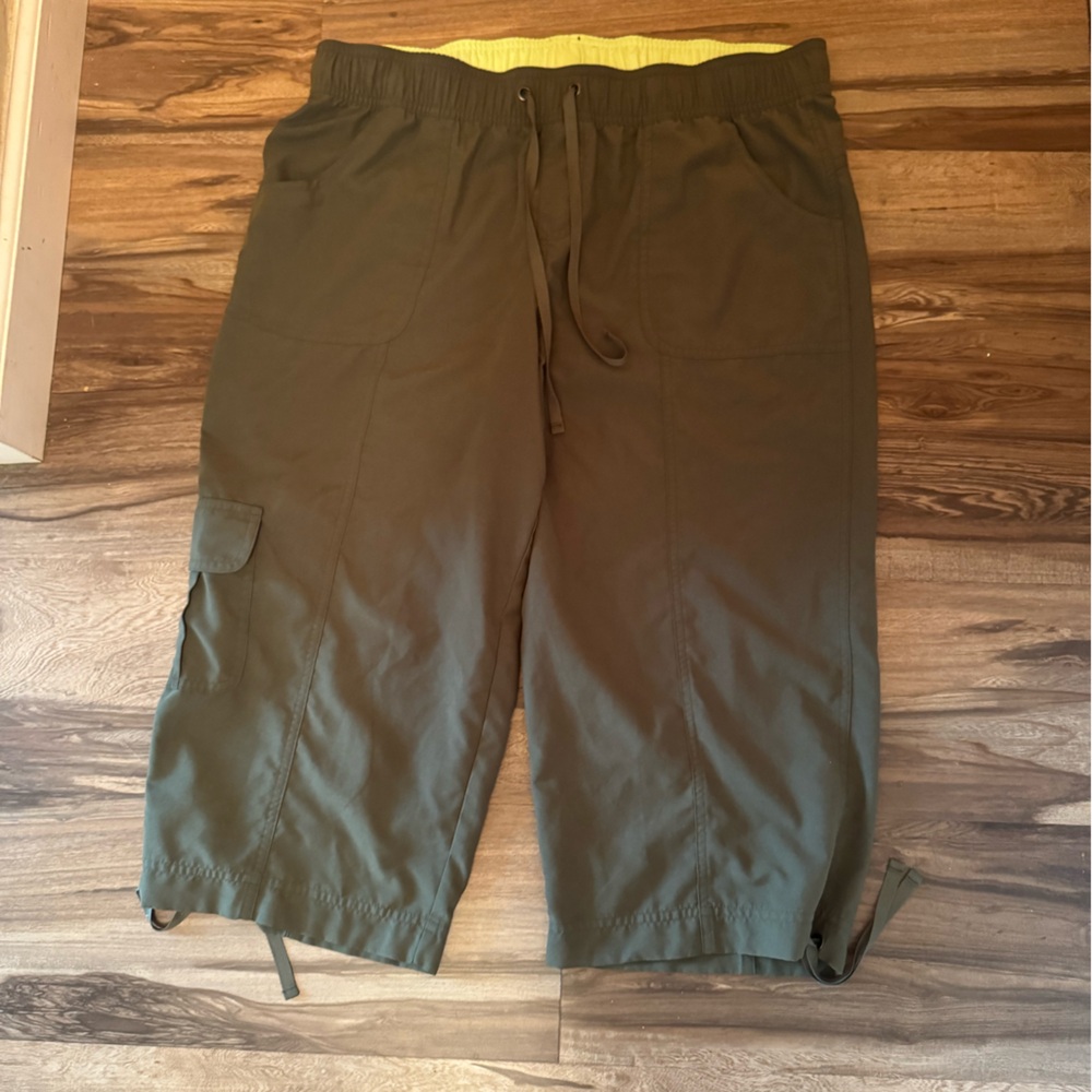 Tex Gear Olive Green Cargo Shorts